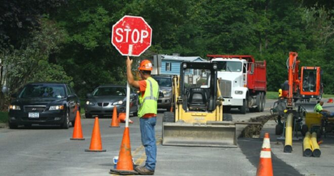 Site Construction Traffic Control Procedure for Light Vehicle Operation